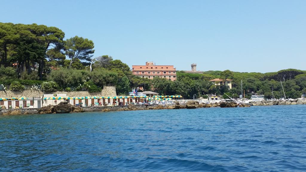 Albergo Miramare Кастильончело Стая снимка