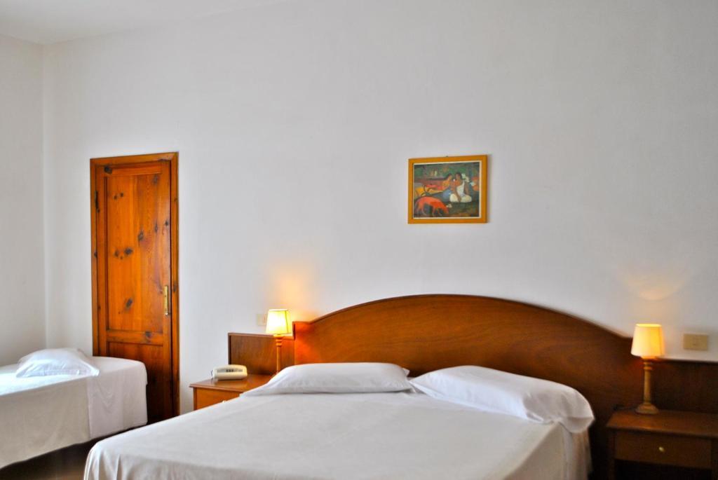 Albergo Miramare Кастильончело Стая снимка